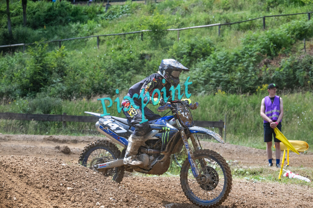 MX Cup Bielstein-245 | pixpoint - Realisiert mit Pictrs.com