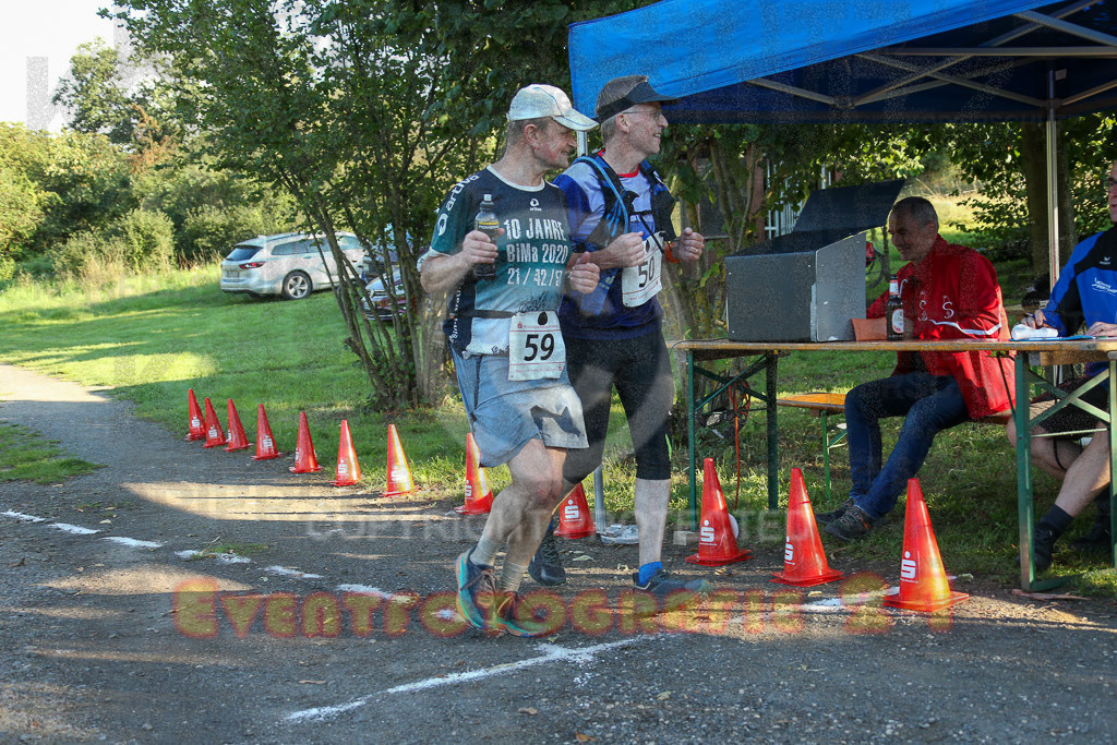 230826_1843_EX1_1879 | Sportfotografie im Rhein-Sieg Kreis, Köln, Bonn, NRW, Rheinland Pfalz, Hessen, etc. Unser Tätigkeitsfeld umfasst den Laufsport vom Volkslauf über den Marathon, Duathlon, Triathon bis zum Ultralauf wie Kölnpfad Ultra oder Schindertrail.