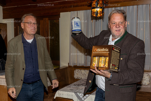 Delegation aus Bamberg beim Gasthaus Wadl | Bildershop von pixelworld.at - Realisiert mit Pictrs.com