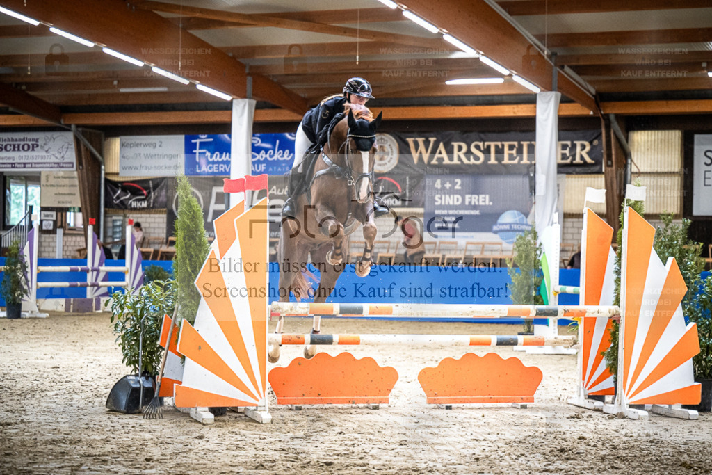 DOS_2294 | Entdecke hochwertige Reitturnierfotos von Foto Oger. Professionell, emotional und authentisch – jetzt Lieblingsmomente im Shop bestellen. - Realisiert mit Pictrs.com