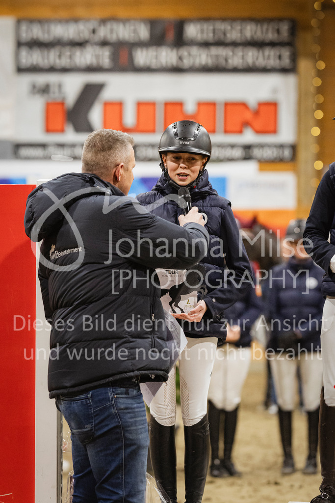 231118_PonyTrophy-341 | Deine schönsten Turniermomente als professionelle Fotos! Entdecke hochwertige Pferdesport-Fotografie im Online-Shop. Jetzt Fotos finden & bestellen!