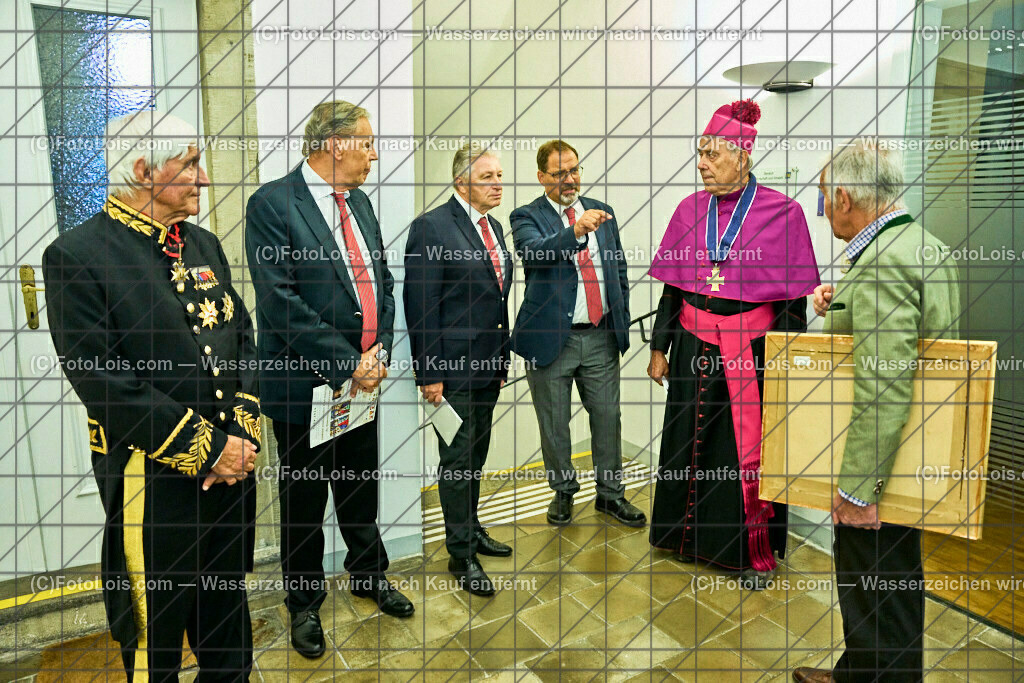 ALP3650_Jeanne de Ferrette_Schloss Scheibbs_Spuren von Johanna | (C)FotoLois.com, Alois Spandl, 700stes Hochzeitsjubiläum - Albrecht II. mit Johanna von Pfirt in Thann (FR) im März 2024. Empfang des Organistionskommitees aus der Region Ferrette (Pfirt)/Thann aus dem Elsass mit Empfang durch die Stadtgemeinde und Bezirkshauptmannschaft Scheibbs im Schloss Scheibbs und anschließender Kranzniederlegung in der Kartausenkirche über der Krypta des Gründerehepaares durch Mitglieder des Templer Ordens im Beisein von Mitgliedern der Goldhaubengruppen, Fr 22. September 2023.