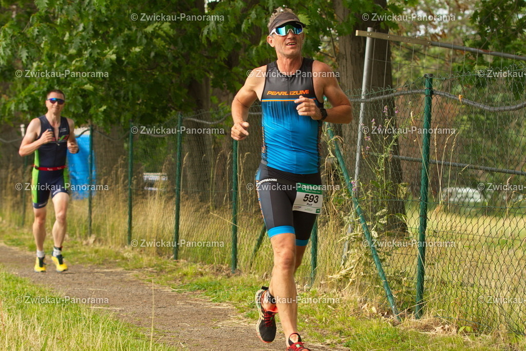 2023_0630_KoberTriathlon_Jeder0620 | Urban. Natur. Panorama. Luftbild. 
Der Bildershop für aufregende Perspektiven!
Für Deko, Wandbild und Kalender!
Wir bringen LED-Bilder zum Leuchten!
