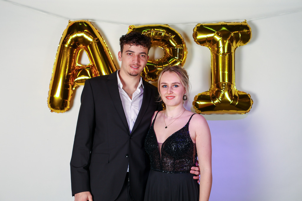 Abiball GGM 2026 _ Gruppenfotos-079 | Henke Visuals - Realisiert mit Pictrs.com