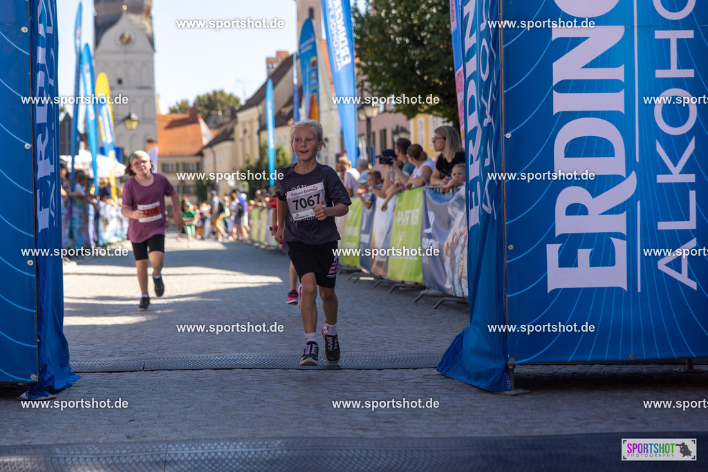 VJ__3334 | Stadtlauf Erding 2025 #stadtlauferding #erdingstadtlauf #stadtlauf_erding #laufmotivation #trisporterding #yourpictrs #sportshot_your_pictrs