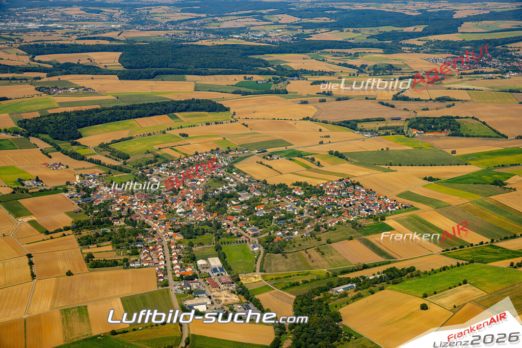 Das Luftbild zeigt : Adelshofen Eppingen - Die Luftaufnahme wurde 2024 vom UL-Flugzeug aus erstellt ( keine Drohne ) - Hochauflösende Luftaufnahme - Für grossformatige Ausdrucke geeignet. Die Geschenkidee !Mit Lizenz und Bildrechte bestellbar