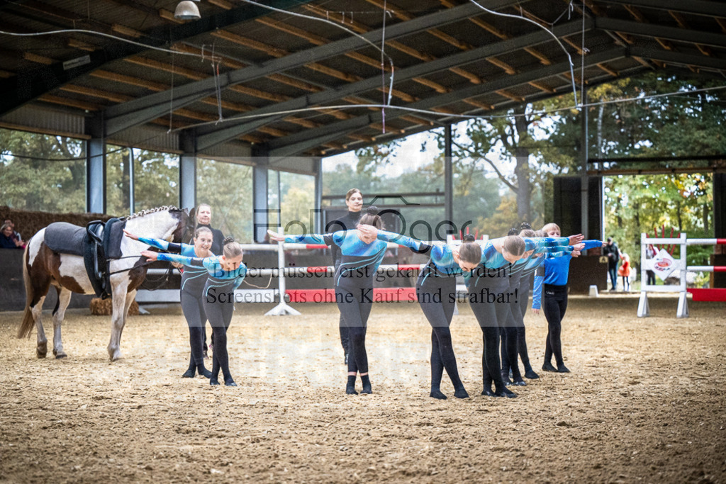 DOS_0021 | Entdecke hochwertige Reitturnierfotos von Foto Oger. Professionell, emotional und authentisch – jetzt Lieblingsmomente im Shop bestellen.Deutschlandweite Turnierfotografie. - Realisiert mit Pictrs.com