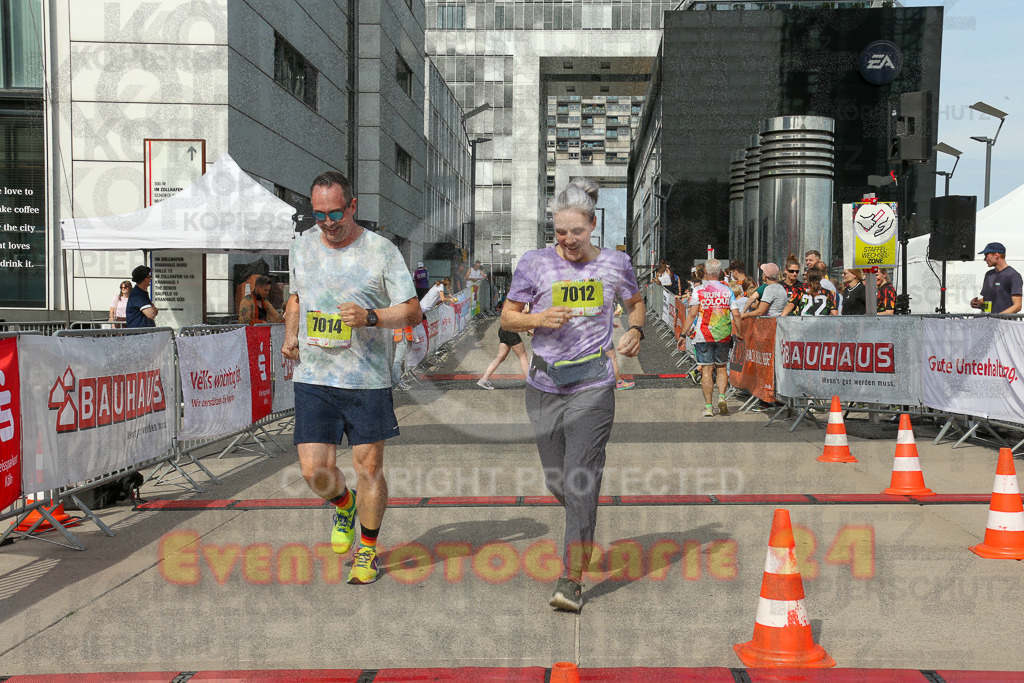 250920_1346_EX1_6617 | Sportfotografie im Rhein-Sieg Kreis, Köln, Bonn, NRW, Rheinland Pfalz, Hessen, etc. Unser Tätigkeitsfeld umfasst den Laufsport vom Volkslauf über den Marathon, Duathlon, Triathon bis zum Ultralauf wie Kölnpfad Ultra oder Schindertrail.