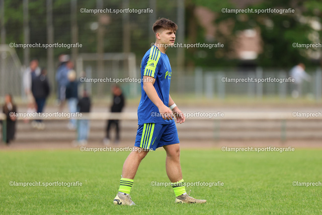Fußball I Junioren I Kreispokal Lübeck I Finale I JSG Concordia Lübeck - TSV Siems I 09.06.2025.294 | Niclas Tiessen (4, JSG Concordia Lübeck) - Realisiert mit Pictrs.com