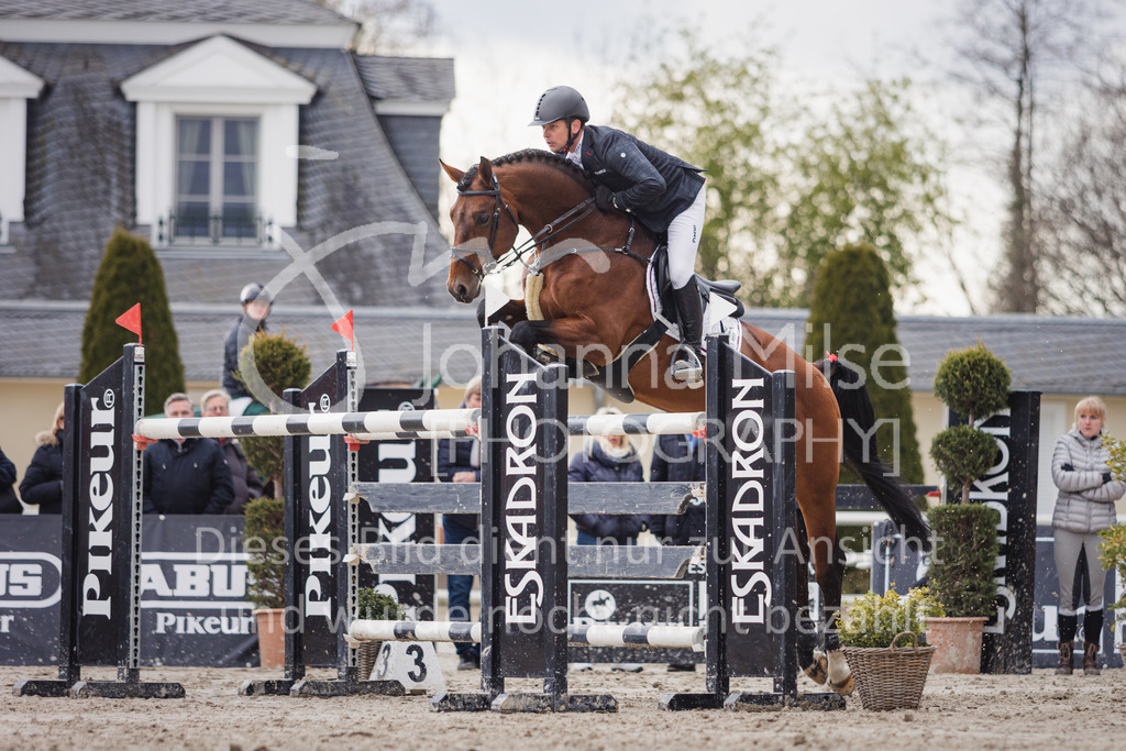 220403_HF-Laar_S-Spr-536 | SEASON OPENING 2022
Herford Laar
03.04.2022
09 Springprfg.Kl.S m.St.*