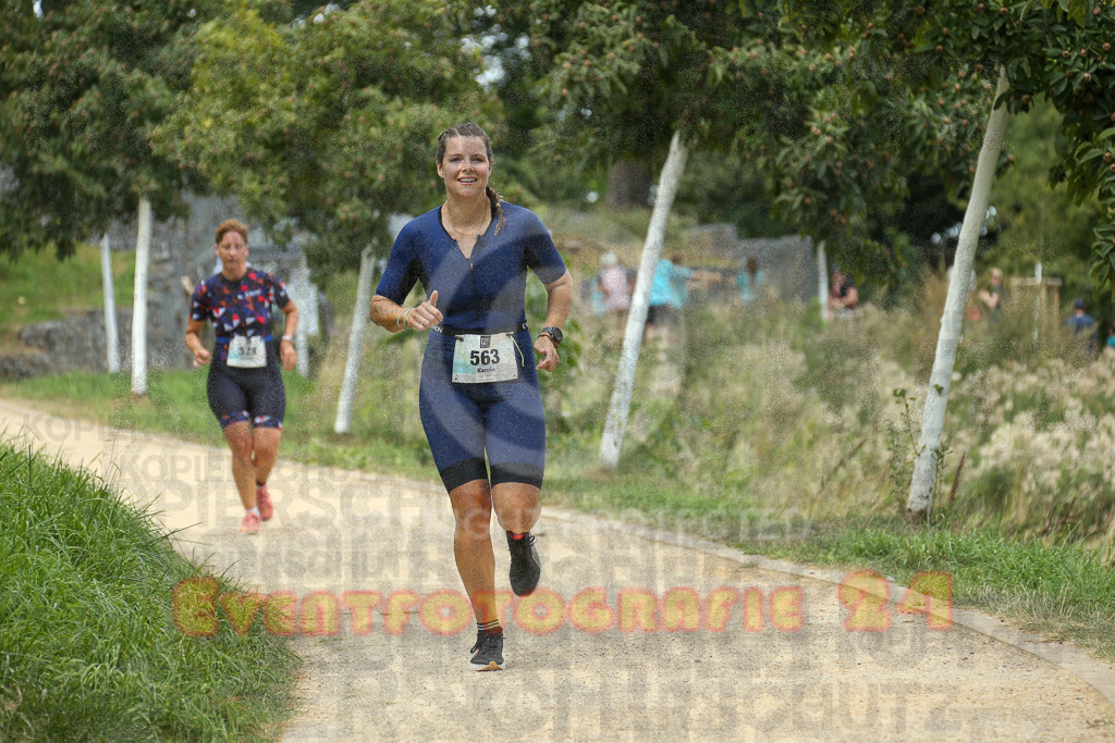 250824_1415_EX1_5533 | Sportfotografie im Rhein-Sieg Kreis, Köln, Bonn, NRW, Rheinland Pfalz, Hessen, etc. Unser Tätigkeitsfeld umfasst den Laufsport vom Volkslauf über den Marathon, Duathlon, Triathon bis zum Ultralauf wie Kölnpfad Ultra oder Schindertrail.