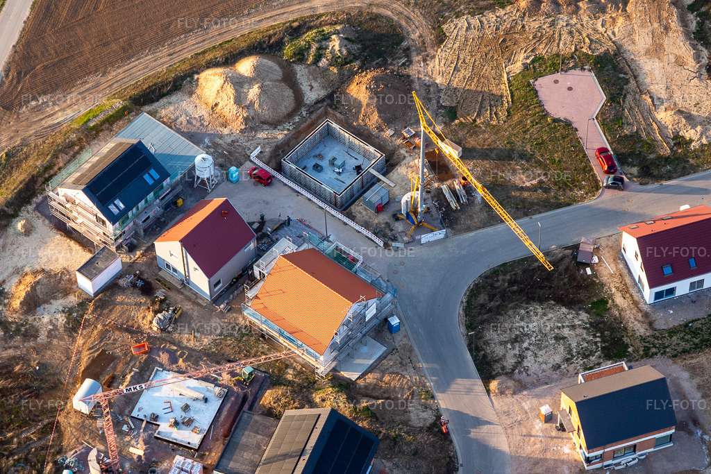 Luftbild: Neubaugebiet K2 in Kandel im Bundesland Rheinland-Pfalz in Deutschland. Foto: IMG_131067.jpg vom 22.03.2022 durch Werner Riehm/FLY-FOTO.deSV Kandel