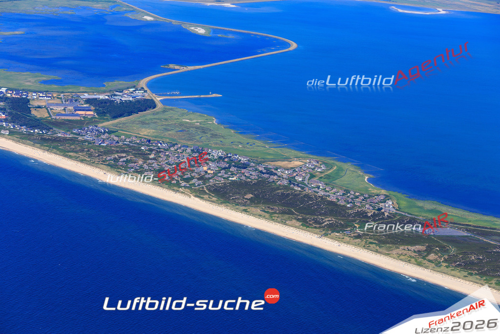 Die Luftbildaufnahme Rantum - Sylt wurde 2018 mittels Flugzeug (keine Drohne) erstellt. Perfekte Schärfe und Druck- Auflösung- Garantiert!