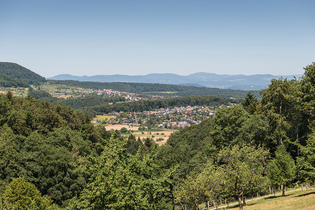 Dorf | Lupsingen, Baselland, Schweiz - Realisiert mit Pictrs.com