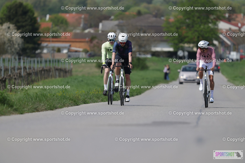 368A4242 | Neusiedlersee Radmarathon 2026@sportshot_your_pictrs #yourpictures#roadtowm2029 #nrm #neusiedlerseeradmarathon #neusiedlersee #neusiedlerseetourismus #burgenland #mörbisch #nrm26 #burgenlandtourismus #voglundco #poweredbyburgenlandtourismus #radsport #rad #marathon #ucigranfondo #visitburgenland #ucigranfondoworldseries