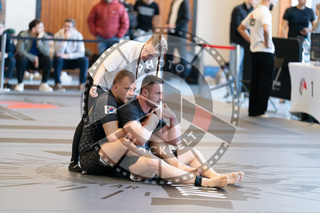20250329PBB2450 | Fighters compete during the International Luta Livre (ILLCS) Germany IX Spring 2025 Competition spring on March 29, 2025 in Hannover, Germany.© Chiara Dazi