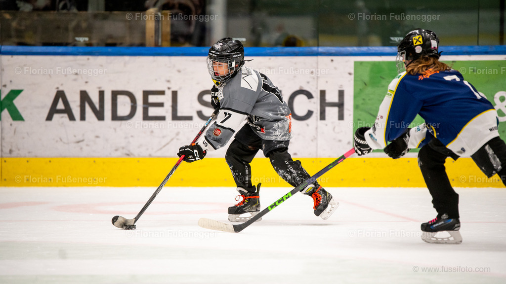 2025-03-23-U9-Turnier-Durnbirn-125 | "Fussifoto.com – Ihr Ansprechpartner für hochwertige Fotografie! Entdecken Sie kreative Bilder und professionelle Dienstleistungen. Kontaktieren Sie uns für Ihre Projekte!"