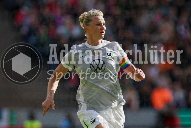 14.05.2026, GER, Fussball, Frauen, DFB-Pokal, Finale, Saison 2025/2026, VfL Wolfsburg - FC Bayern München | Alexandra Popp (Wolfsburg) schaut