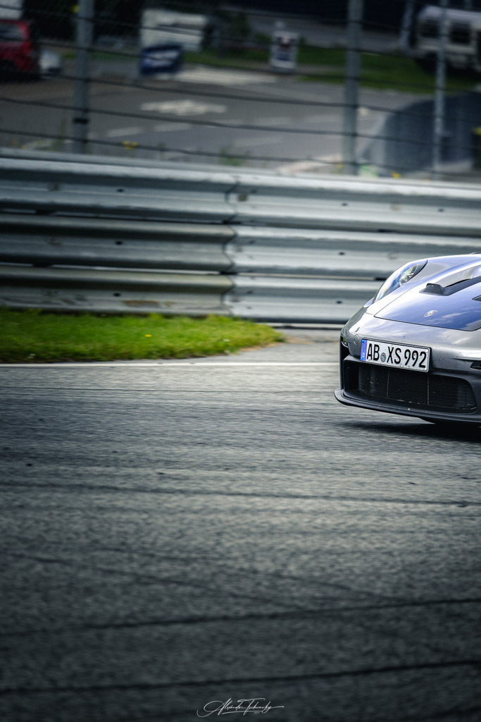 R6PZ2693 _Alexander Tschuncky | Entdecken Sie die faszinierende Welt von Alexander Tschuncky Arts: Kreative Fotografie, atemberaubende Automobilkunst und hochwertiger Bilderdruck. Lassen Sie sich inspirieren! - Realisiert mit Pictrs.com