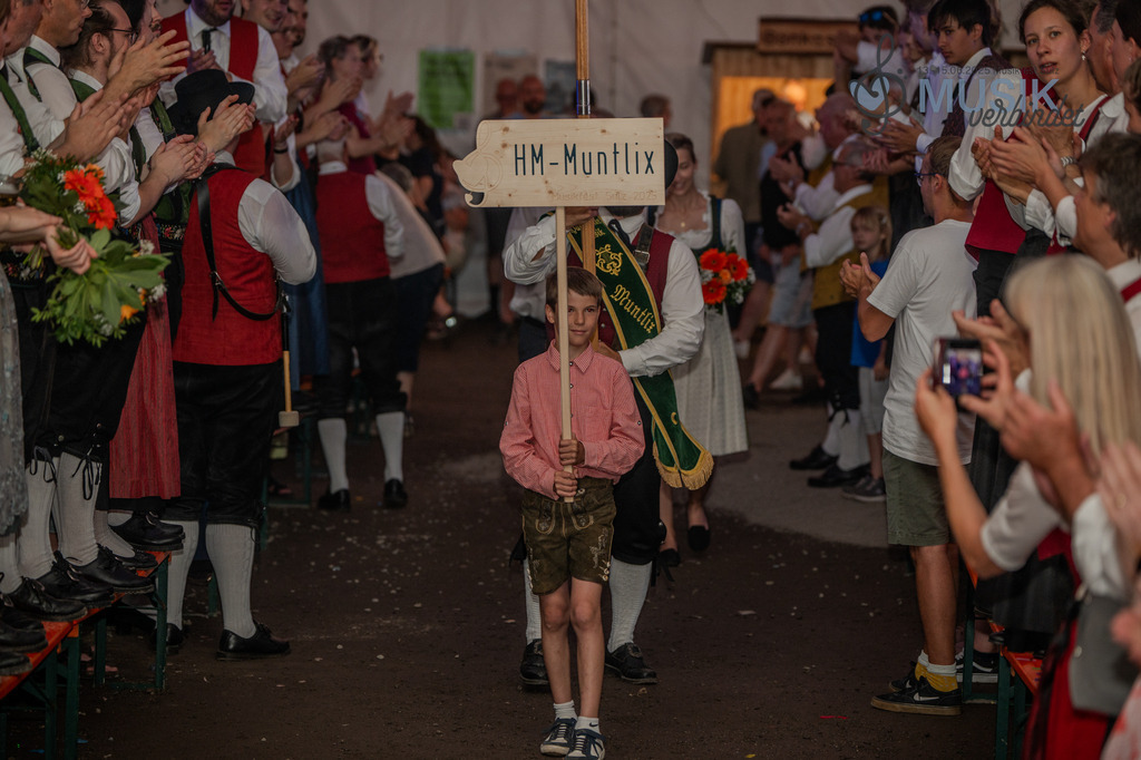 DSC_6104 | "Fussifoto.com – Ihr Ansprechpartner für hochwertige Fotografie! Entdecken Sie kreative Bilder und professionelle Dienstleistungen. Kontaktieren Sie uns für Ihre Projekte!"