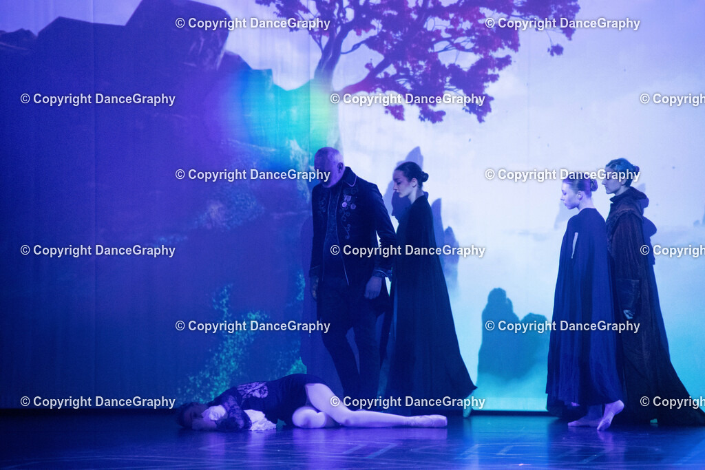 GPHY1478 | DanceGraphy - Realisiert mit Pictrs.com