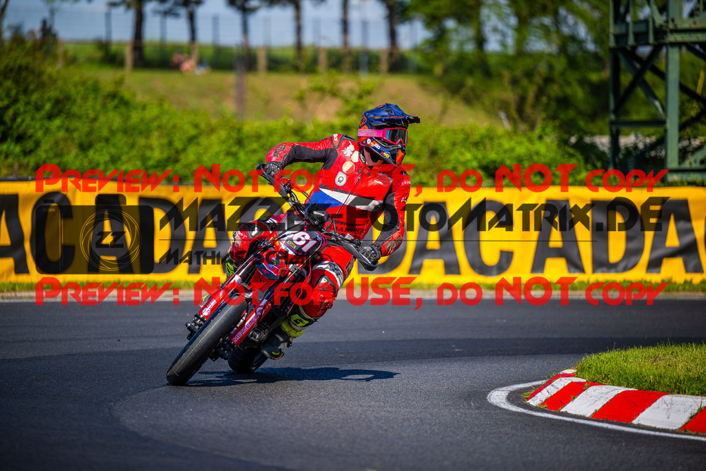 MaZZes_FotoMatrix_240511_6021986_5919 | S2