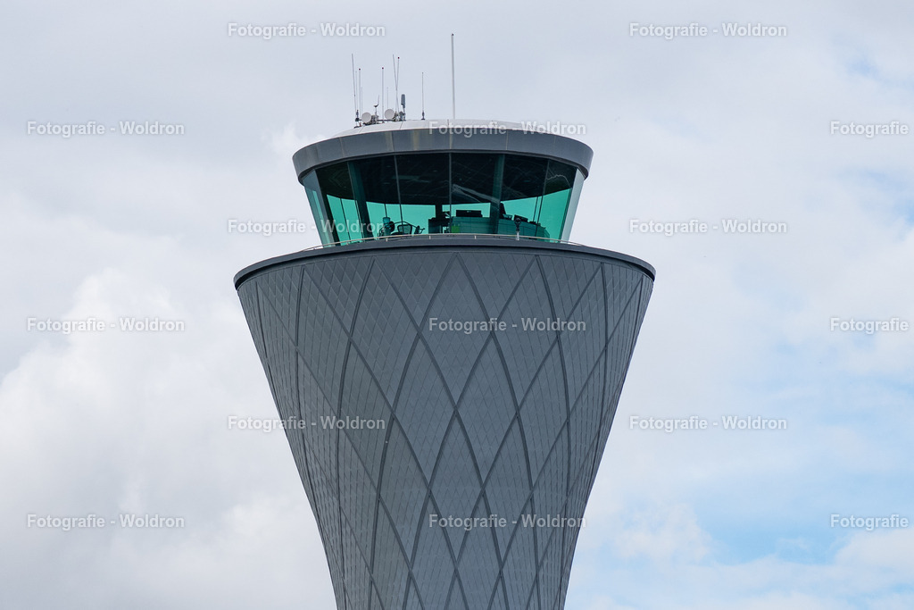 20230814 Airport Edigburgh-2 | Fotografie Woldron