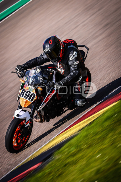 0890-240607_SR-040_890 | Deine Full-Service-Agentur für ✔️Videoproduktionen und ✔️Motorsportfotografie Jetzt Angebot anfragen!