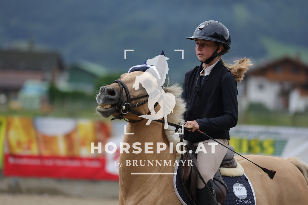0P6A0228 | Willkommen bei Brunnmayr - Design & Fotografie – Ihrem Spezialisten für Reitturniere und Pferdeveranstaltungen in Oberösterreich, Salzburg und Bayern! Seit über 17 Jahren sind wir leidenschaftlich dabei.