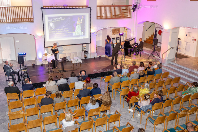 Buchpräsentation "Opern der Welt als Balladen" von Sonja Pistracher | Bildershop von pixelworld.at - Realisiert mit Pictrs.com