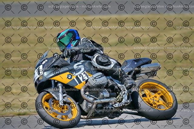 26bc03-2187 | markuskiefer.com - Realisiert mit Pictrs.com