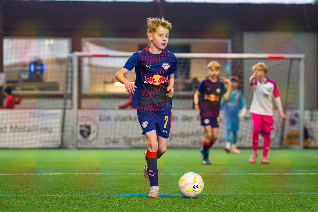 blr.pics-332 | Professionelle Fußball- und Sportfotografie. Spielbilder online ansehen und kaufen – Einzelbilder oder komplette Galerien in hoher Qualität. - Realisiert mit Pictrs.com