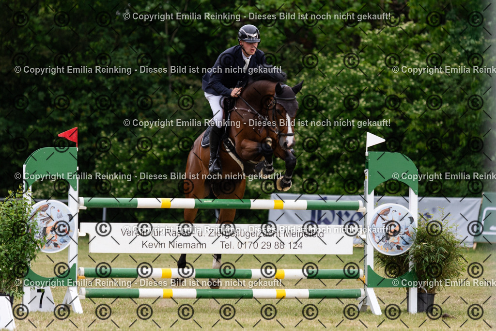 CL5A8345 | Emilia Reinking Fotografie - Realisiert mit Pictrs.com