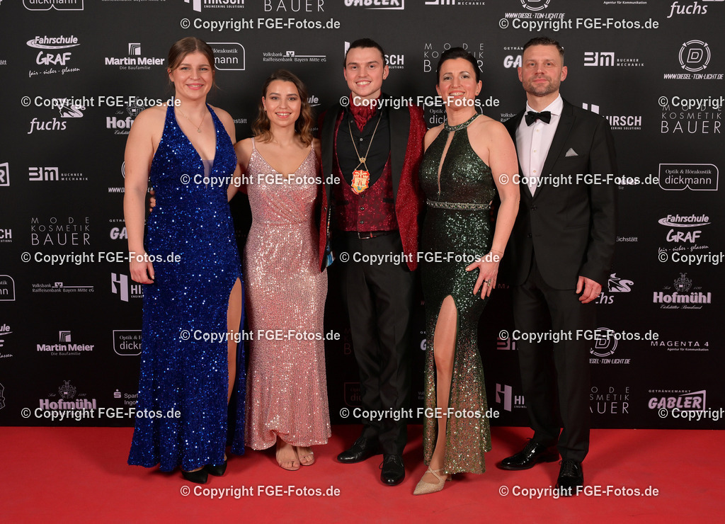 20240127-fge-fotos-0088 | Hofball der FGE am 27.01.2024 im Alten Stadttheater in Eichstätt. - Realisiert mit Pictrs.com
