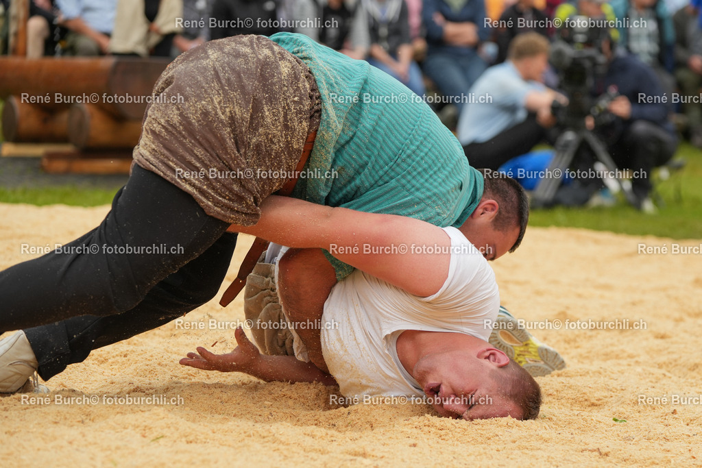 RB-04032 | René Burch leidenschaftlicher Fotograf aus Kerns in Obwalden.  Hier finden sie Sport, Landschaft und Natur Fotografie.
 - Realisiert mit Pictrs.com