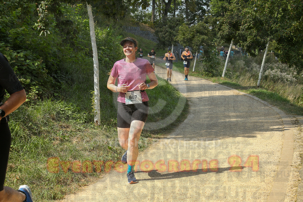 250824_1445_EX1_7442 | Sportfotografie im Rhein-Sieg Kreis, Köln, Bonn, NRW, Rheinland Pfalz, Hessen, etc. Unser Tätigkeitsfeld umfasst den Laufsport vom Volkslauf über den Marathon, Duathlon, Triathon bis zum Ultralauf wie Kölnpfad Ultra oder Schindertrail.