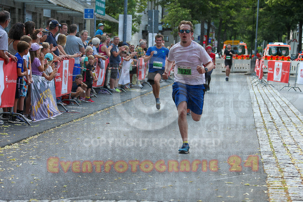 220625_1653_EX1_5277 | Sportfotografie im Rhein-Sieg Kreis, Köln, Bonn, NRW, Rheinland Pfalz, Hessen, etc. Unser Tätigkeitsfeld umfasst den Laufsport vom Volkslauf über den Marathon, Duathlon, Triathon bis zum Ultralauf wie Kölnpfad Ultra oder Schindertrail.