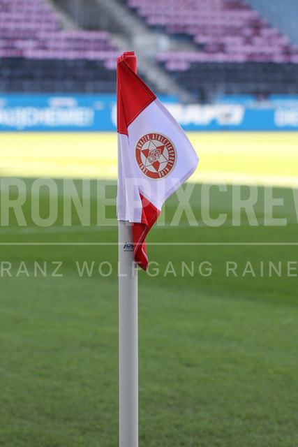 Grazer AK 1902 vs FC Red Bull Salzburg – Austrian Bundesliga | Graz, Austria, 15.Feb.26 - SOCCER - ADMIRAL Bundesliga, Grazer AK 1902 vs FC Red Bull Salzburg. The image shows the corner flag.