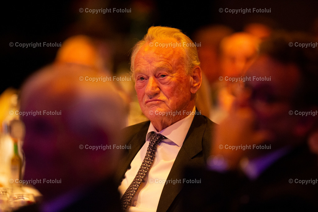 OBERBANKDRBELL_87 | bilder, linz, photo, foto, fussball, sport, fotolui, bundesliga