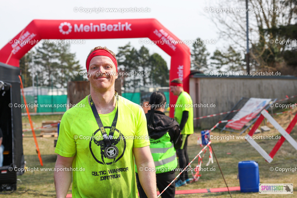 LUR_5111 | Celtic Warrior Dirth Run #celticwarriordirtrun #ocr #kidsrace #celtinis #sprint #wallhalla #dirtrun #donnerskirchen#celticwarriordirtruniscoming #celticwarrior #allout #battle #endurance #ultra #celticwarriorultra #yourpictrs #sportshot_your_pictrs
