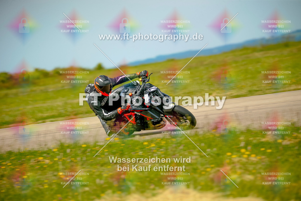 _MOT1107 | Hier findet Ihr Bilder von Touristenfahrten auf der Nürburgring Nordschleife oder von anderen Veranstaltungen die ich besucht habe. Viel Spass beim Durch Schauen 