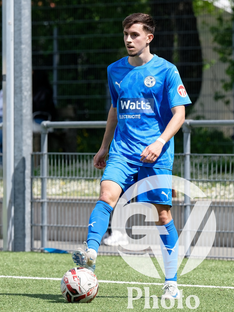 FC Vernier  v UGS FC  - 2eme ligue inter  | Geneva, Switzerland - April 19 : during the 2eme ligue inter  match between FC Vernier  and UGS FC  at Stade de Vernier on April 19 , 2026 in Geneva, Switzerland.