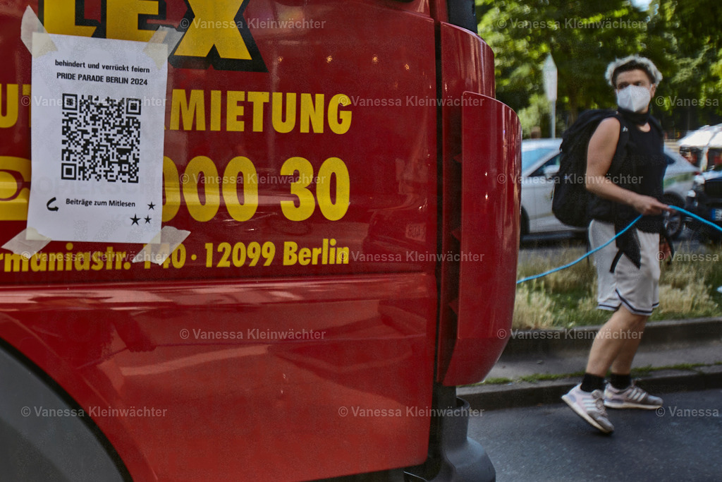 240713_VerruecktBehindertParade_16 | Vanessa Kleinwächter - Realisiert mit Pictrs.com