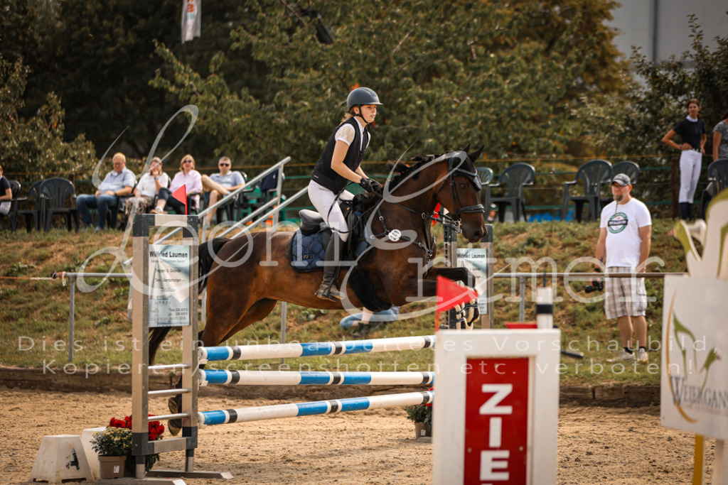 27.SaSpMA00083 | Leoni Ertmer Photography - Realisiert mit Pictrs.com