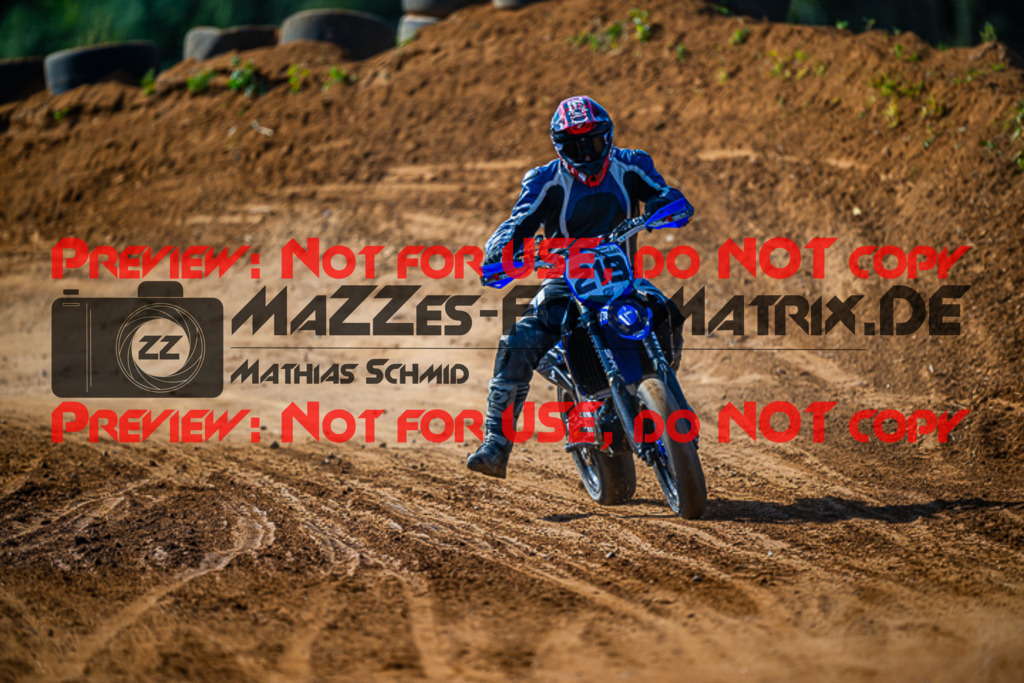 MaZZes_FotoMatrix_230916_1235 | S4