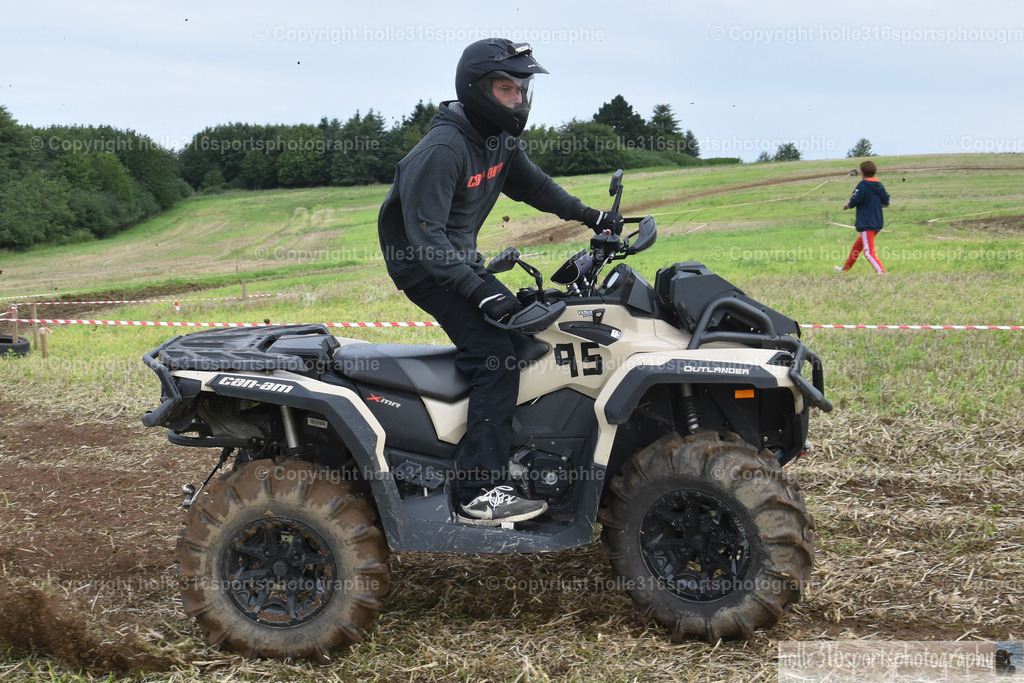 DSC_0110 (2) | Sportfotografie , Motorsport, Motoross, Reitsport, Mointainbike, Enduro,
Landschaft , Outdoor, Eventfotografie, Landschaft, Bilder online bestellen - Realisiert mit Pictrs.com