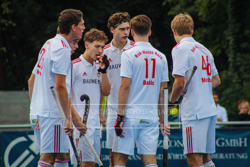 MU18 Regionalliga Crefelder HTC - Rot-Weiß Köln 02.09.23-048 | lanaschraderfotografie - Realisiert mit Pictrs.com