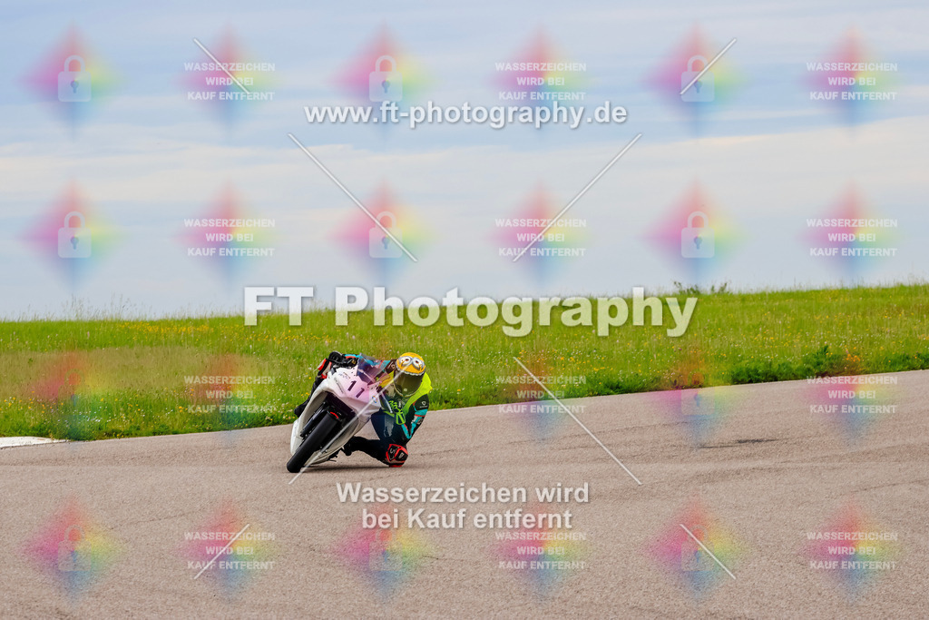 MotoTeam-1982 | Hier findet Ihr Bilder von Touristenfahrten auf der Nürburgring Nordschleife oder von anderen Veranstaltungen die ich besucht habe. Viel Spass beim Durch Schauen 