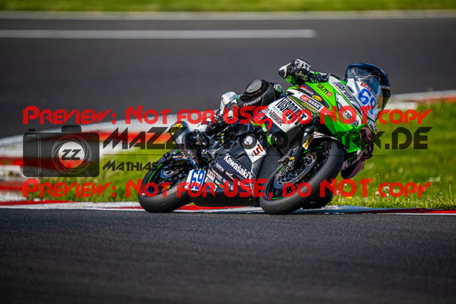 MaZZes_FotoMatrix_220507_90002 | Fotograf Mathias Schmid
Sportfotograf,
Eventfotograf,
Hochzeitsfotograf,
Portraitfotograf