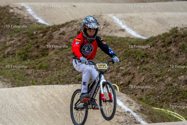 BayBMX2026-05527 | Fotogalerie von Thomas Dettweiler mit Eventbildern und lizenzfreien Fotos. Perfekt als Wandbild, für Büro, Website oder private Nutzung. - Realisiert mit Pictrs.com